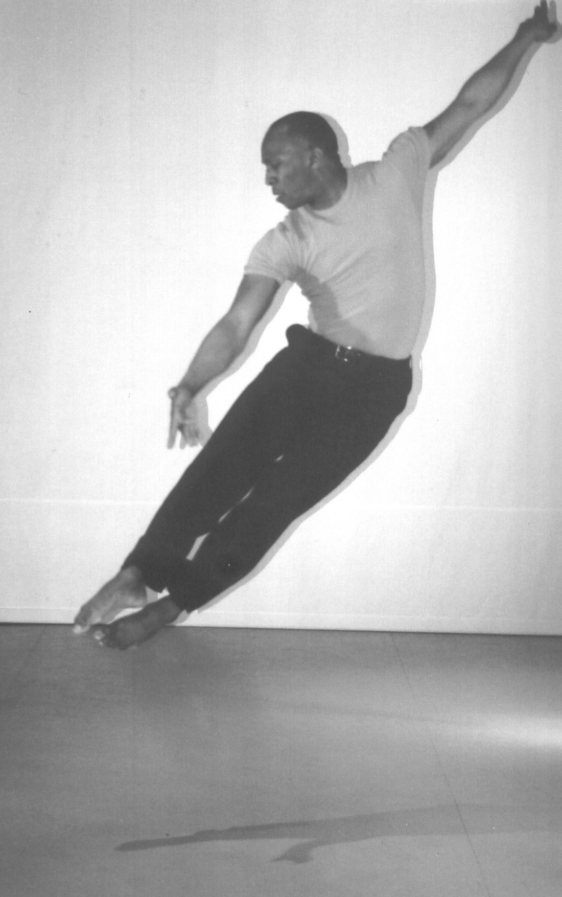 Boris Willis airborne in a low diving leap, Aliens